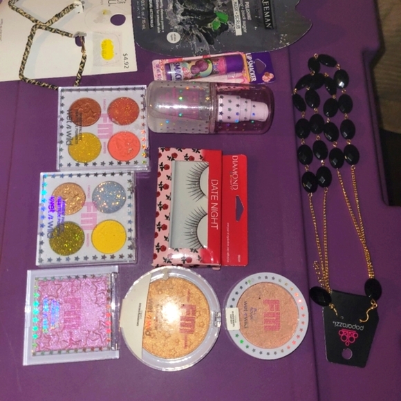 Beautiful lot! Random All new - Picture 2 of 7